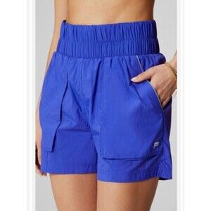 NWT Fabletics Womens Blue Athletic Ultra High-Waisted Piped Nylon Shorts Small‎